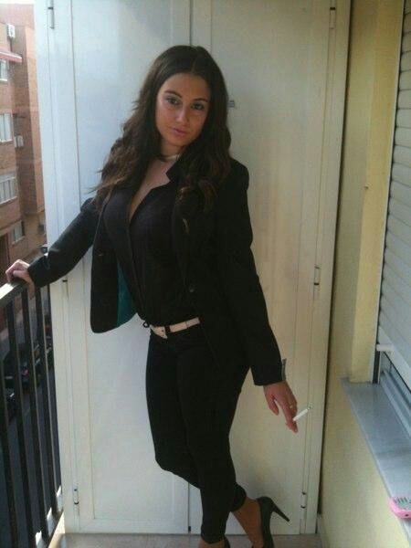 Foto de Elisa, azafata de Mh Logística en el directorio de empresas de los Centros de lavado y detallado de coches Elefante Azul de Avilés