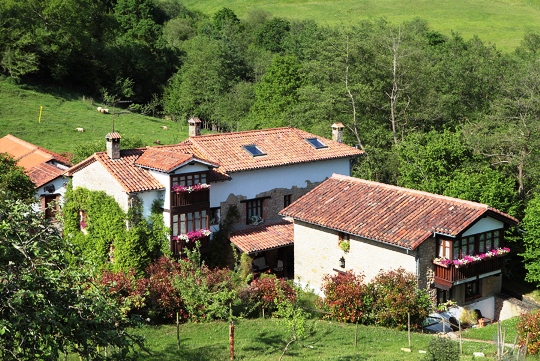 Foto del precioso entorno rural del Hotel Molino de Tresgrandas en el Directorio de Empresas del Elefante Azul de Avíles