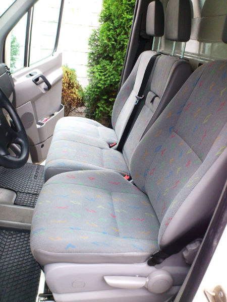 Cabina de camión reparto después de su limpieza en Frank Car Detail del Centro de lavado y detallado de coches Elefante Azul de Avilés
