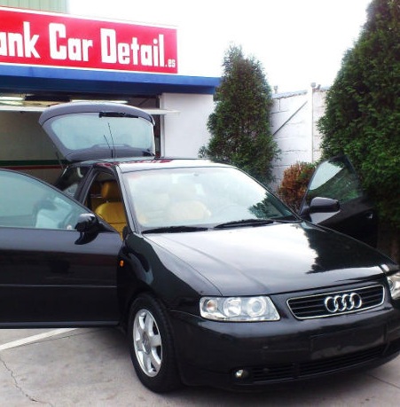 Así quedó el Audi después de su detallado en Frank Car Detail, en el Centro de lavado de coches Elefante Azul de la Ría de Avilés