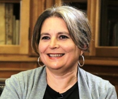Elvira Roca Barea